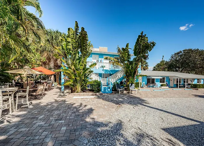 Blue Water Beachside Villa 3