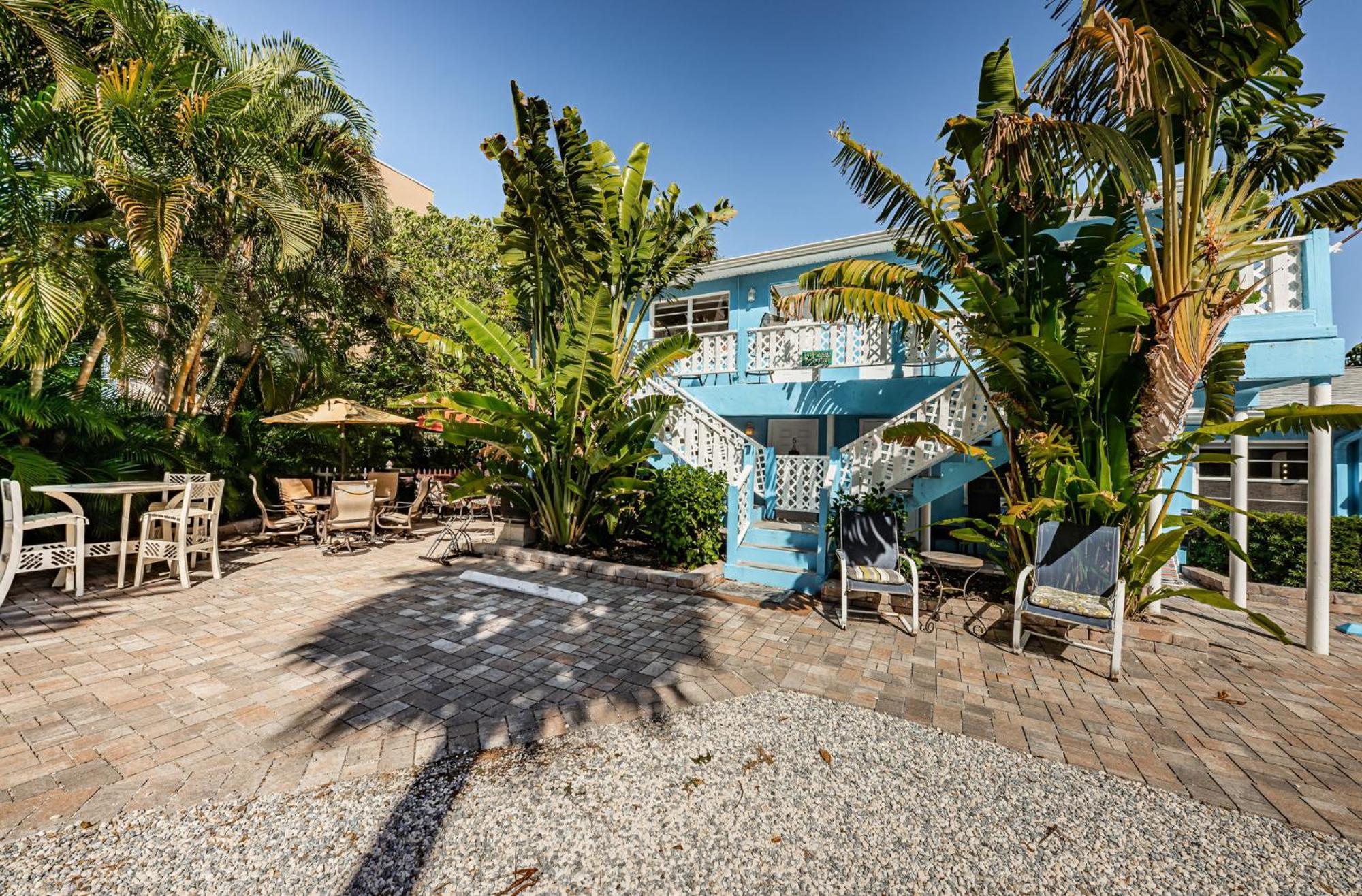 Blue Water Beachside 3